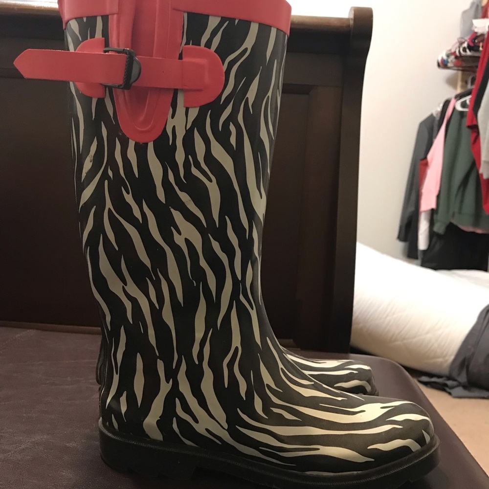 Zebra stripe rain boots